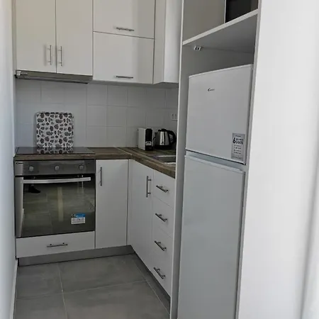 Ikarus Apartment Athens Exterior photo