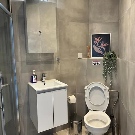Ikarus Apartment Athens Exterior photo