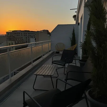Ikarus Apartment Athens Exterior photo
